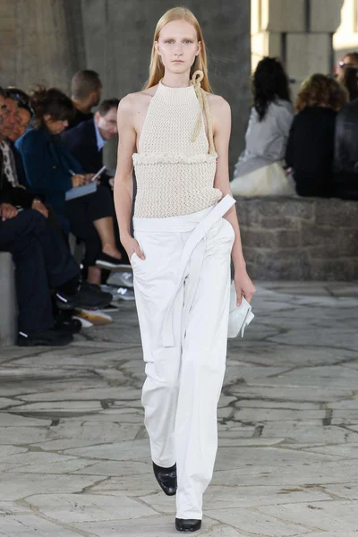 Look 6